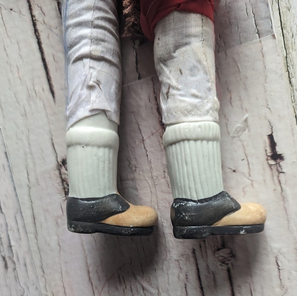 Vintage Porcelain Circus Clown with Soft Body - Picture 8 of 14